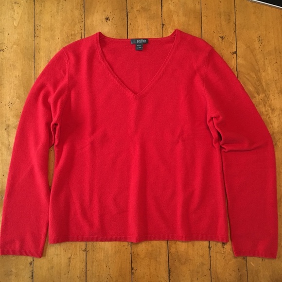 Griffen Cashmere V-Neck - Picture 1 of 7